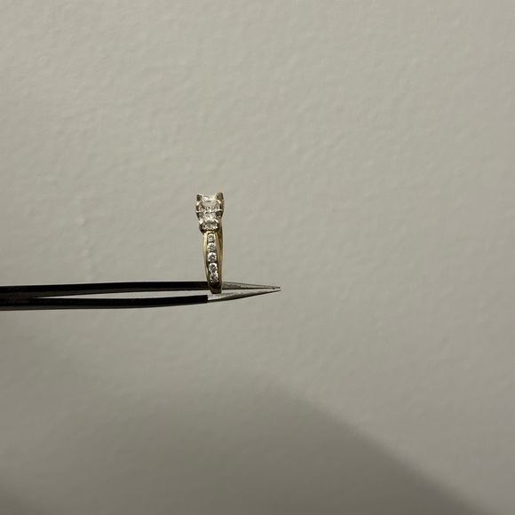 Engagement ring princess cut - Picture 2 of 3